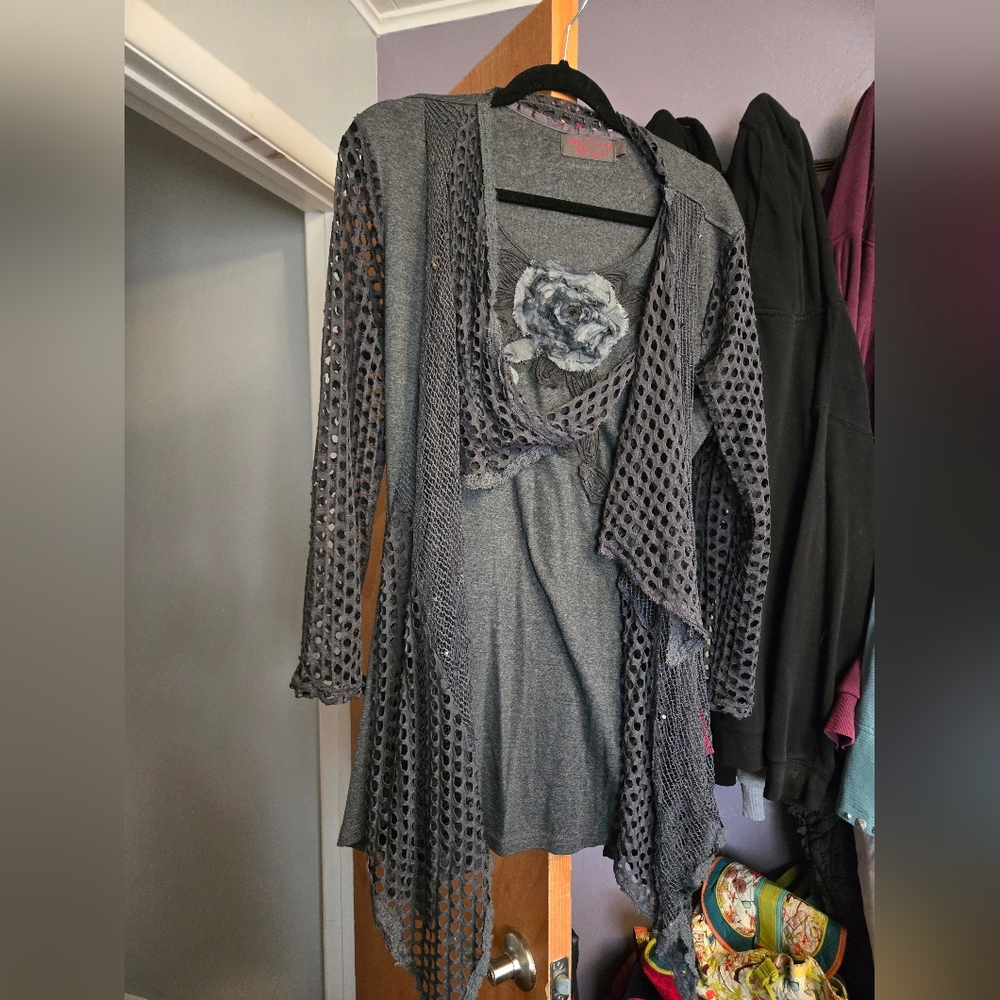 Elegant Gray Cardigan with Floral Detail